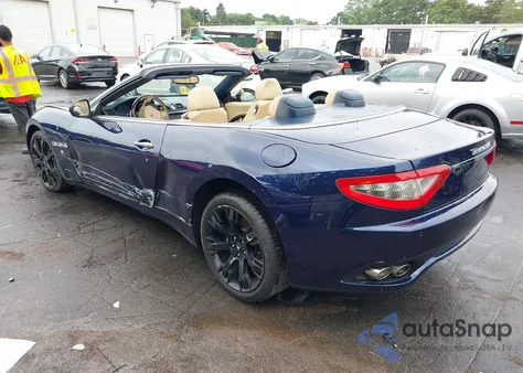 2015 Maserati Granturismo из США, поврежденный, VIN ZAM45MMA4F0142577